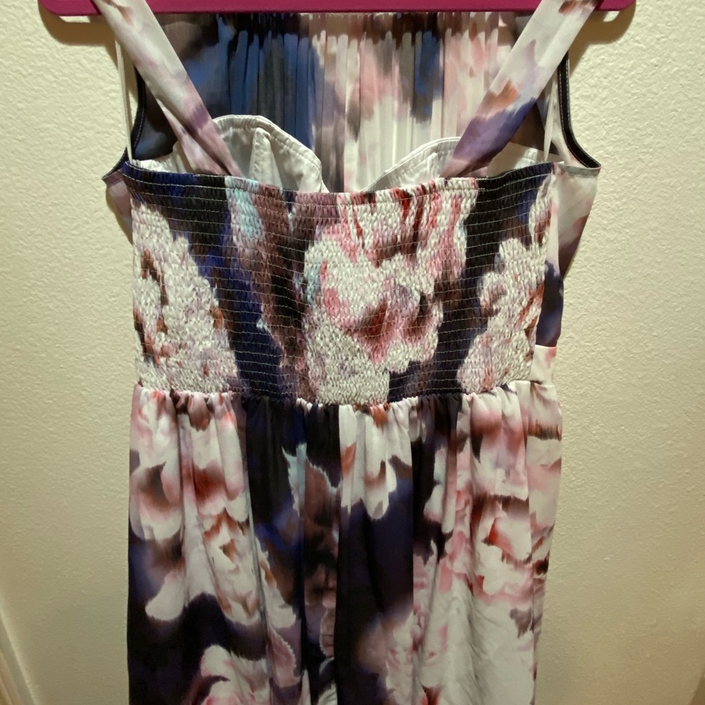 Colorful Dress - Picture 5 of 6
